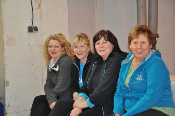 Volleyball in Turnhalle