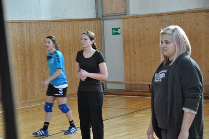 Volleyball in Turnhalle